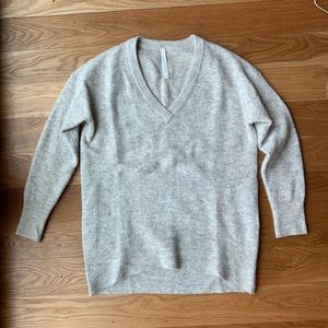 Aritzia Sweater